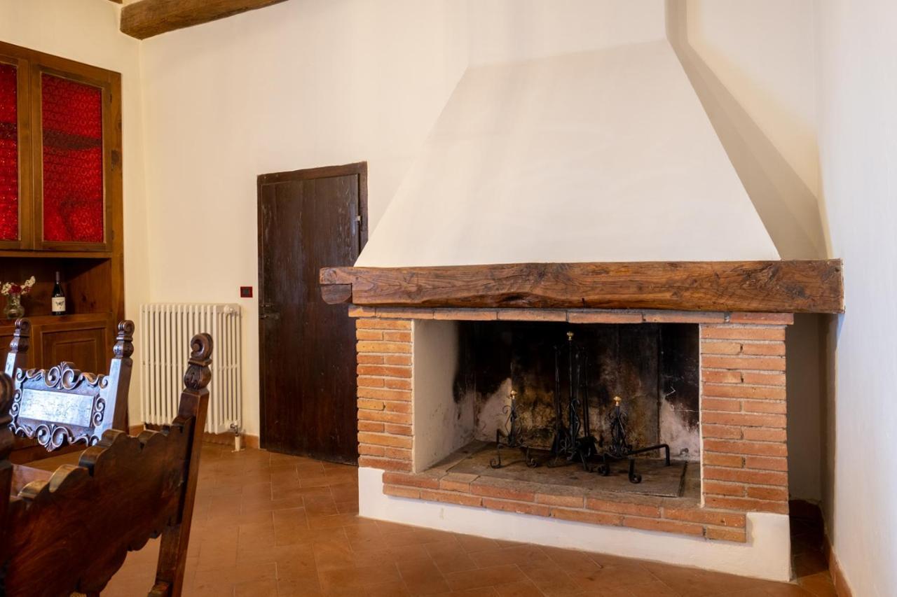 Podere Montale Il Borgo 세지아노 외부 사진