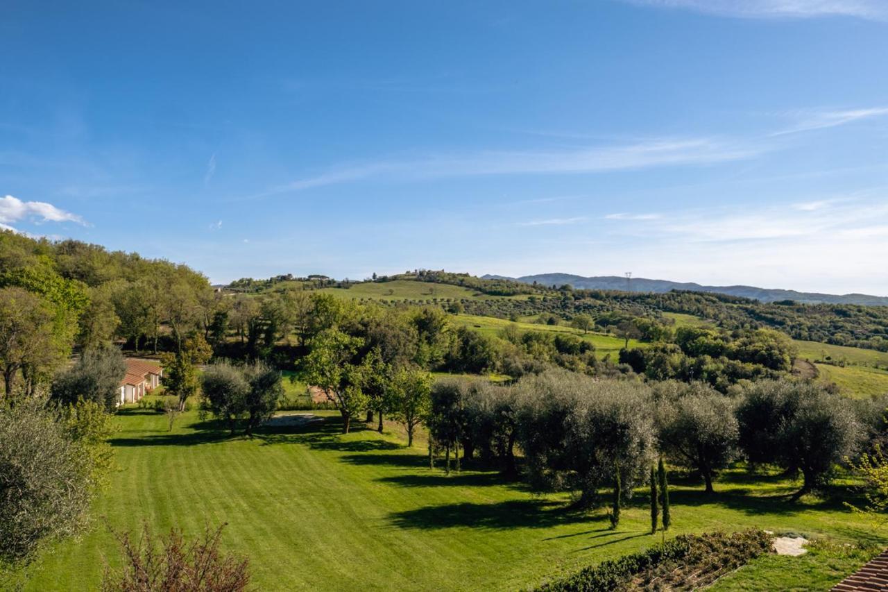 Podere Montale Il Borgo 세지아노 외부 사진
