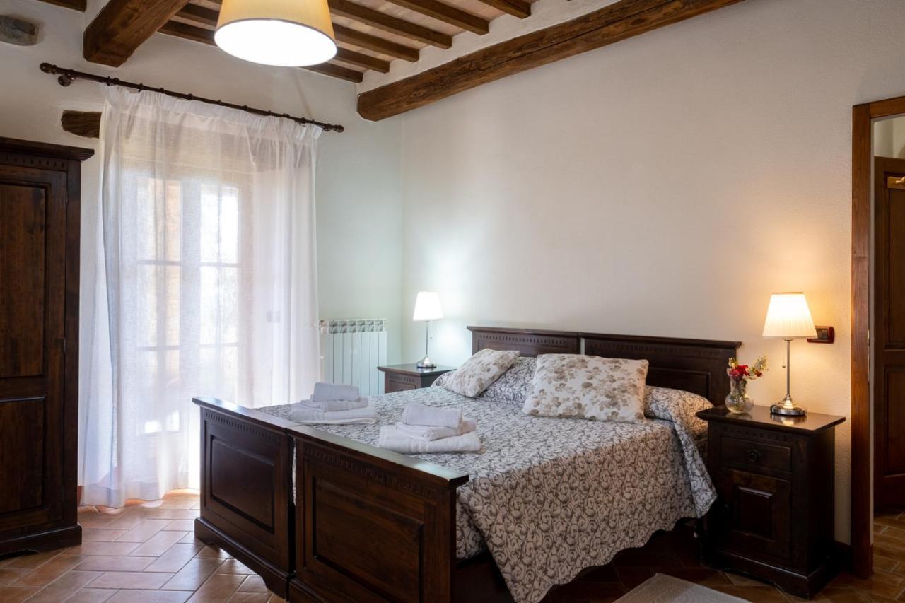 Podere Montale Il Borgo 세지아노 외부 사진