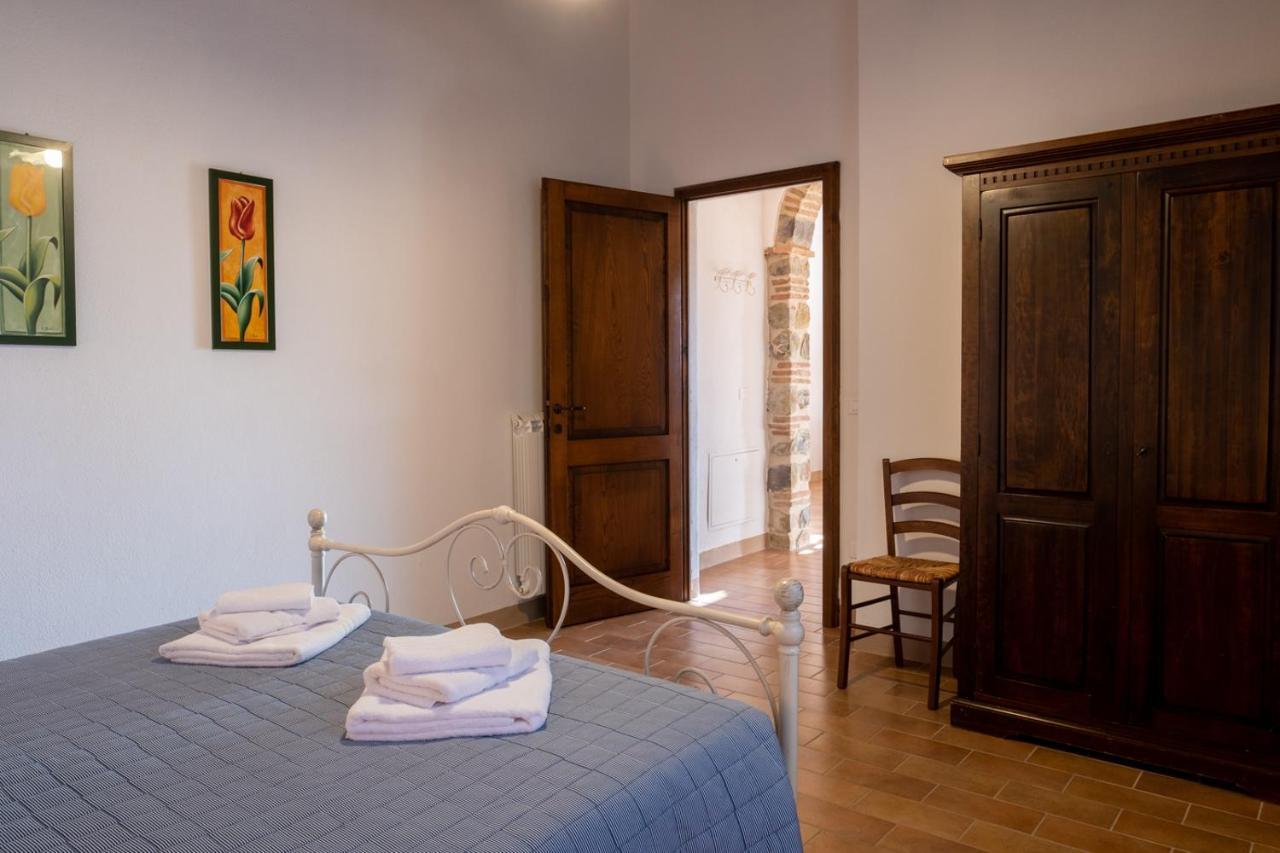 Podere Montale Il Borgo 세지아노 외부 사진