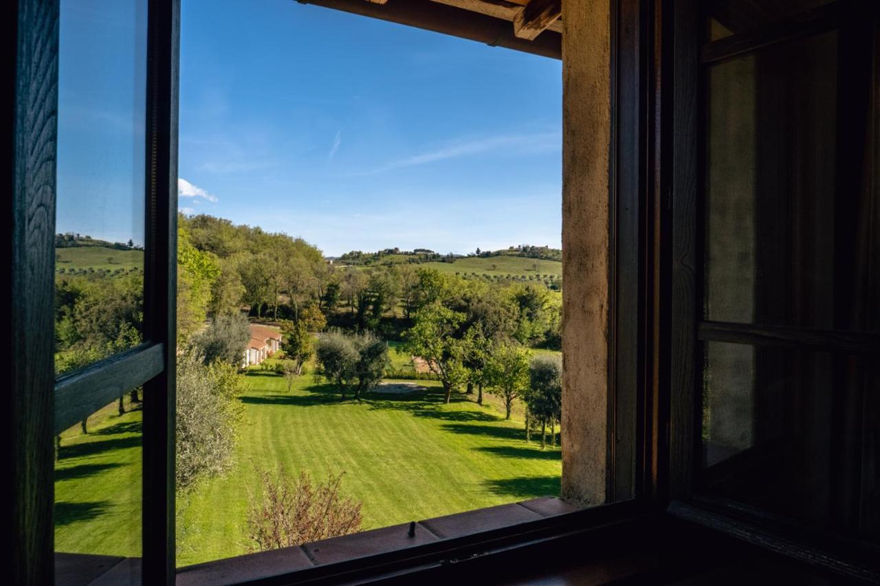 Podere Montale Il Borgo 세지아노 외부 사진