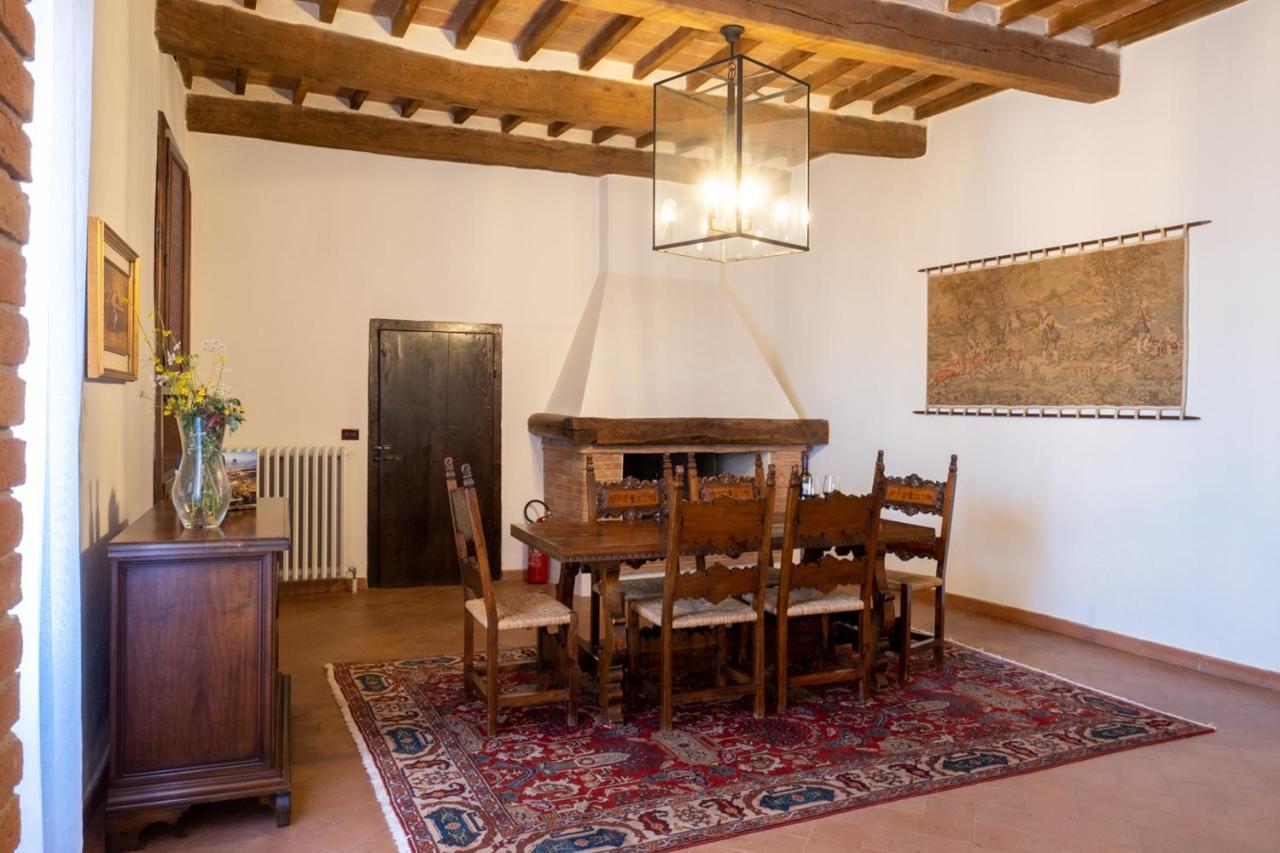 Podere Montale Il Borgo 세지아노 외부 사진