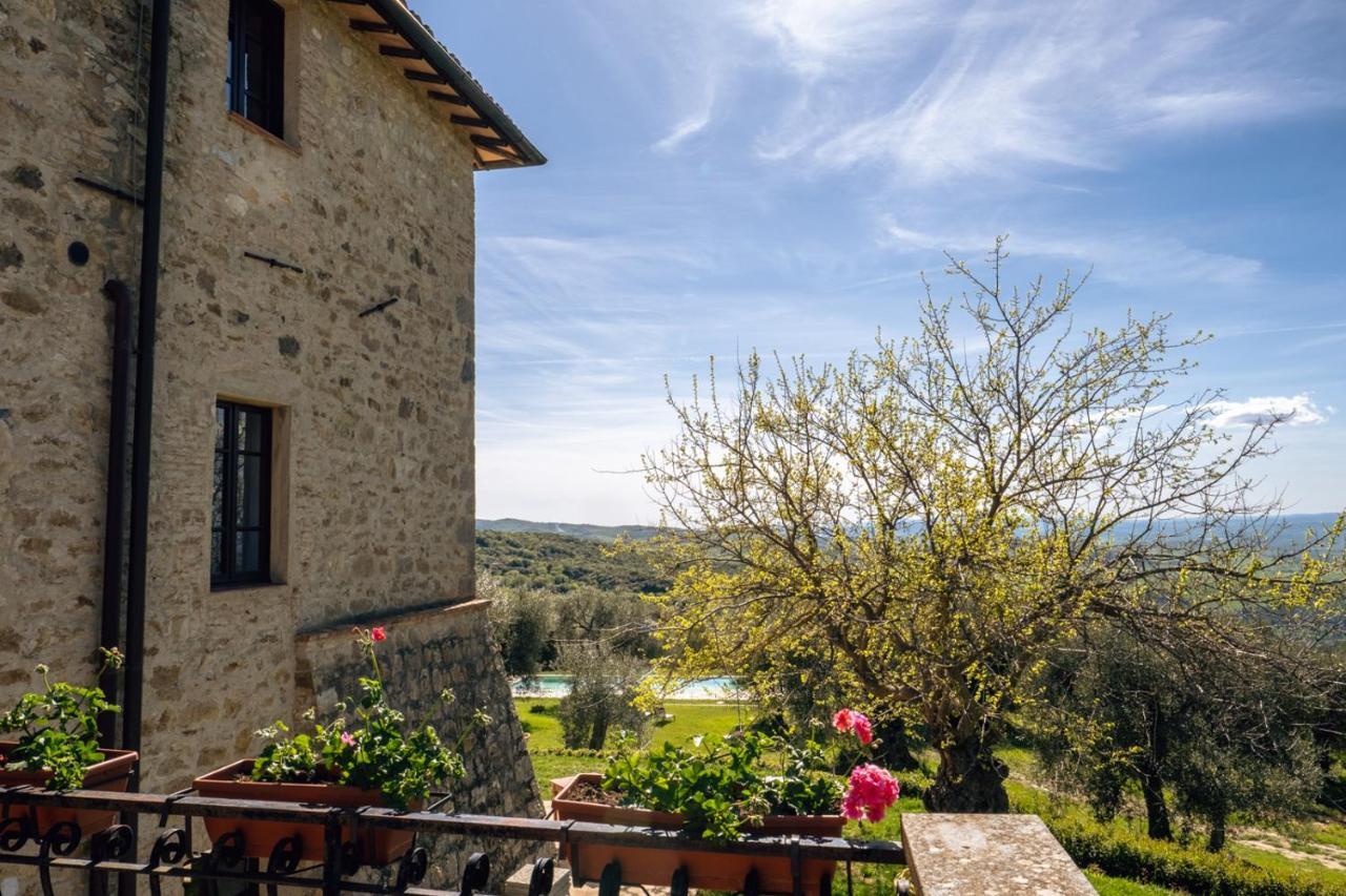 Podere Montale Il Borgo 세지아노 외부 사진
