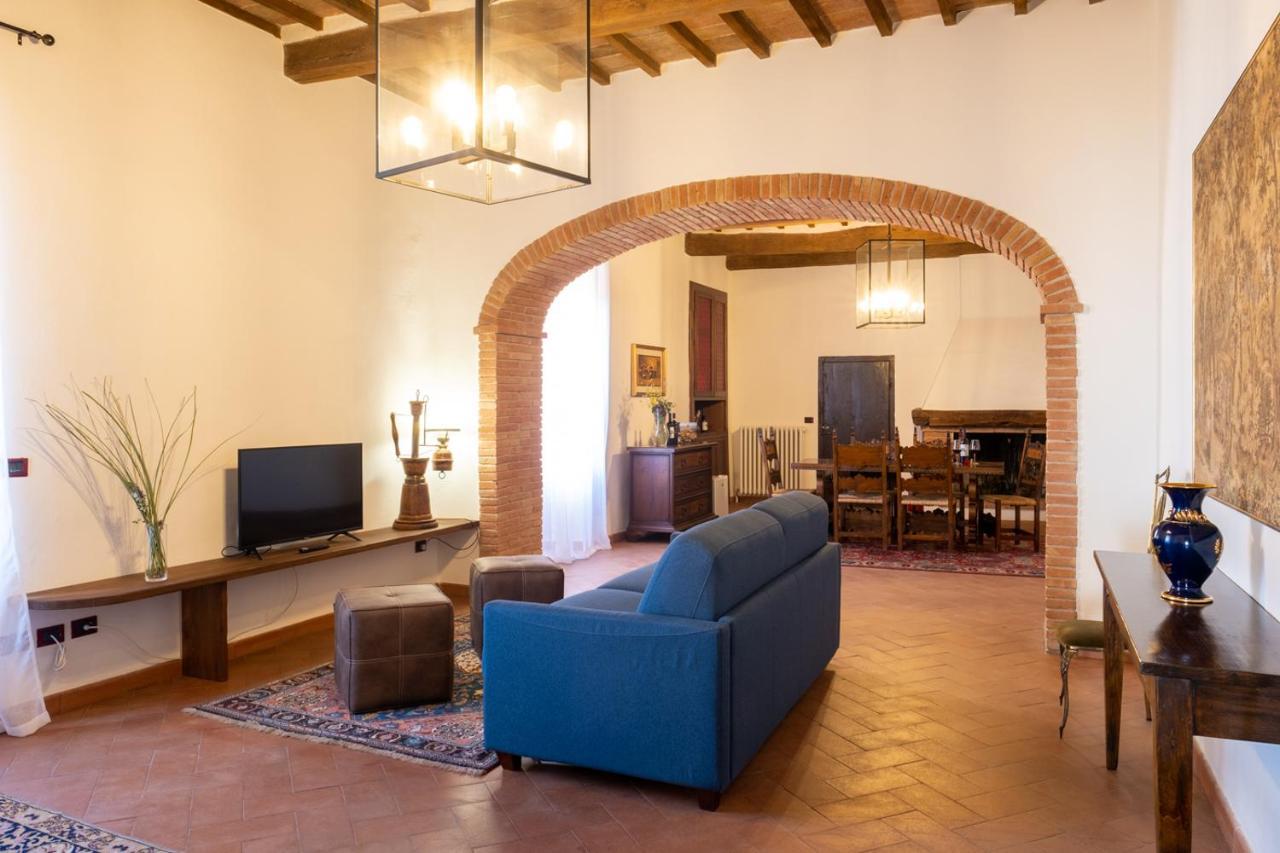 Podere Montale Il Borgo 세지아노 외부 사진