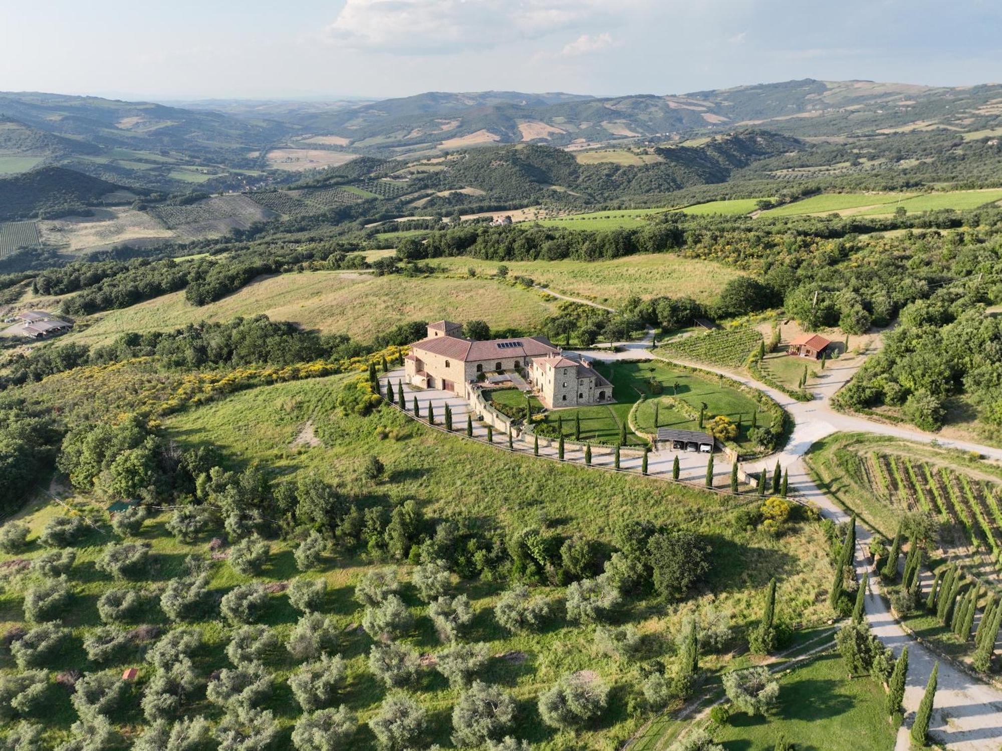 Podere Montale Il Borgo 세지아노 외부 사진