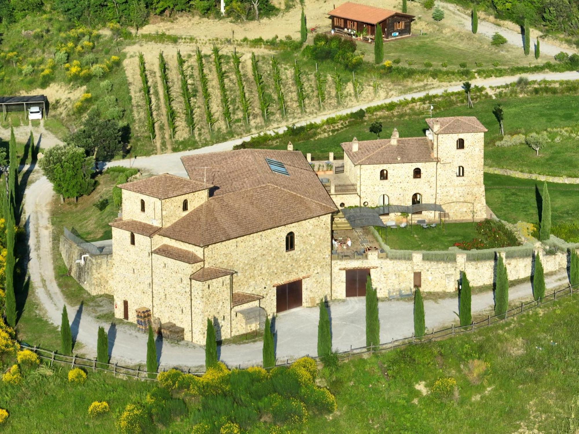 Podere Montale Il Borgo 세지아노 외부 사진