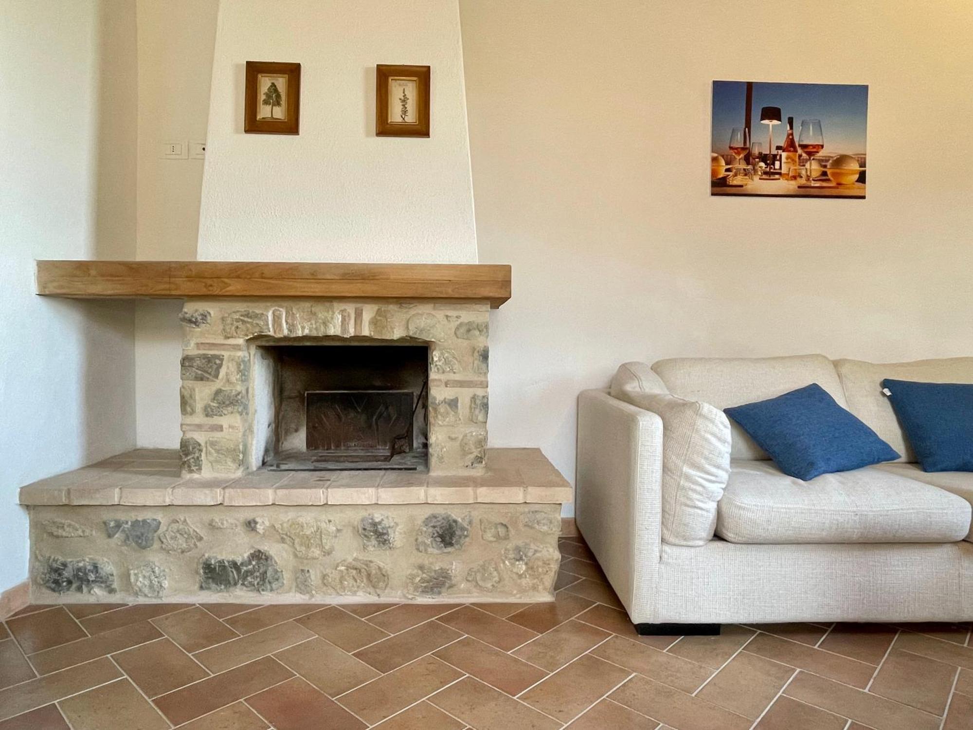 Podere Montale Il Borgo 세지아노 외부 사진