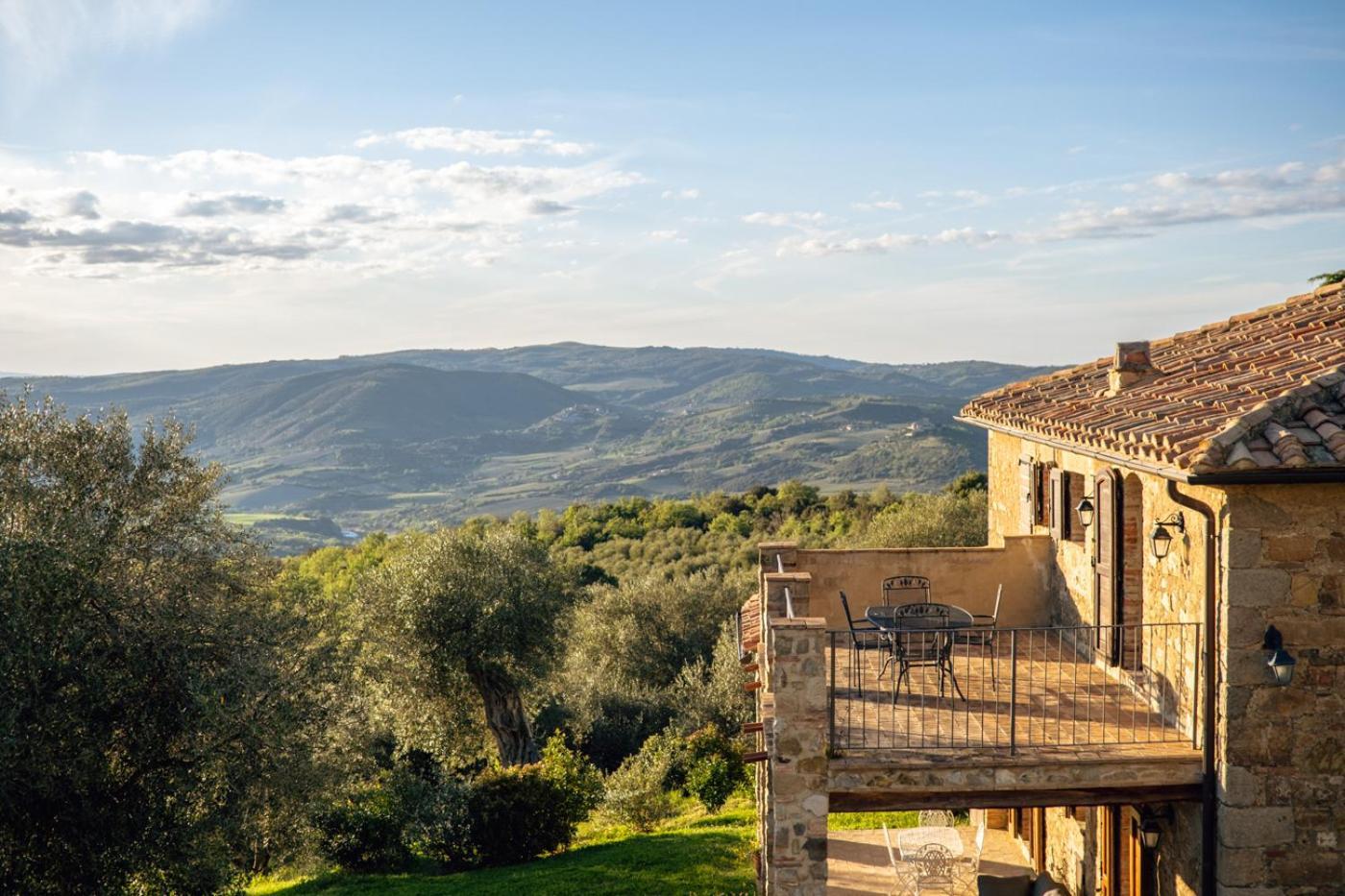 Podere Montale Il Borgo 세지아노 외부 사진