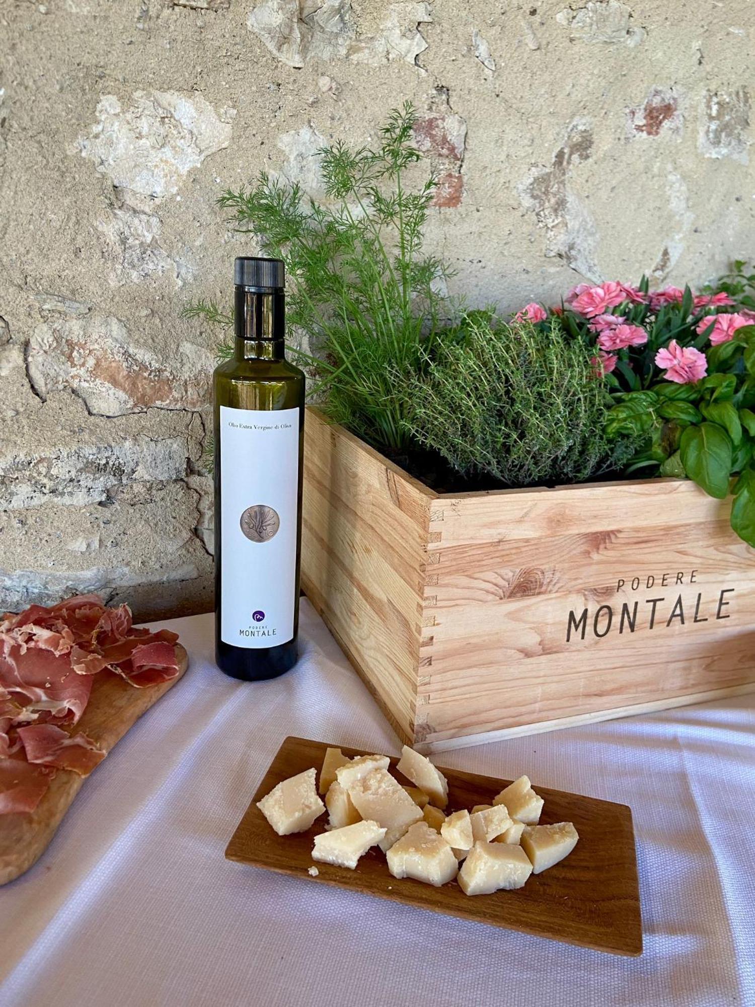 Podere Montale Il Borgo 세지아노 외부 사진